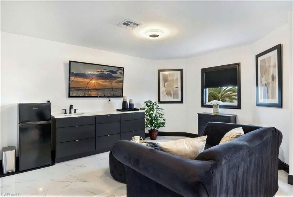 11908 King James Ct, Cape Coral, FL 33991 Photo