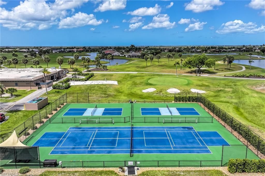 11908 King James Ct, Cape Coral, FL 33991 Photo