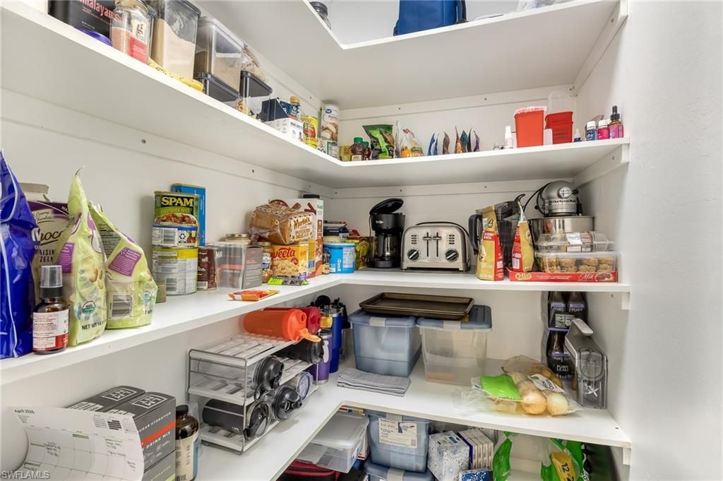 11908 King James Ct, Cape Coral, FL 33991 Photo