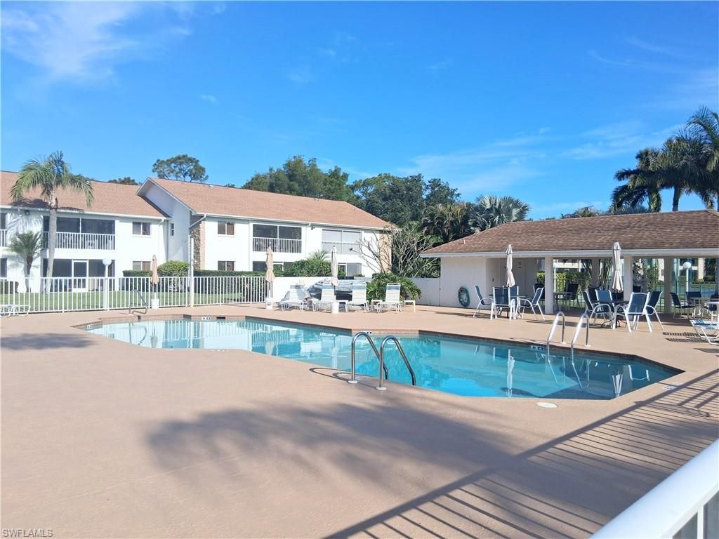 59 Camelot Gardens Blvd, Unit 109, Lehigh Acres, FL 33936 Photo