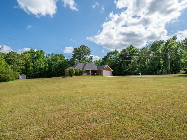 112 Danner, Caledonia, MS 39740