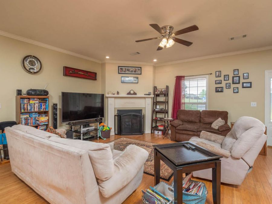 Property Image 8