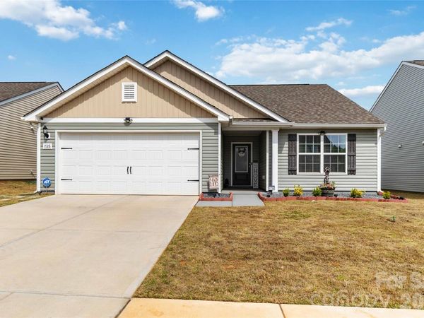 1728 Nia Road, Charlotte, NC 28215