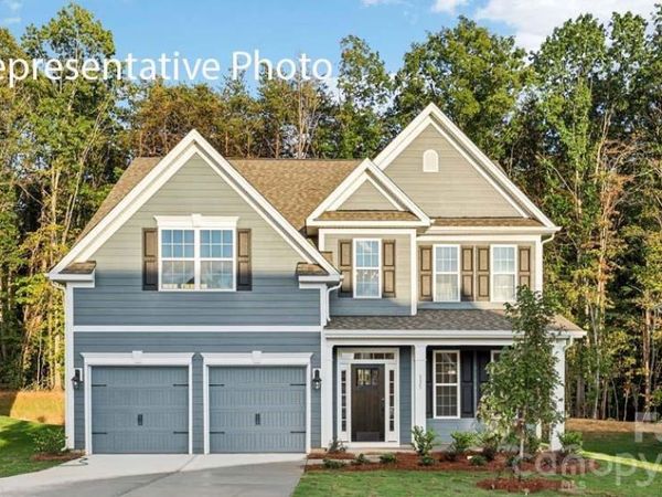 7129 Sylvan Retreat Drive , Denver, NC 28037