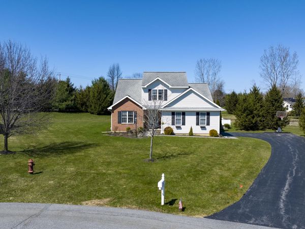 11 Mallard Cove, Ballston Lake, NY 12019