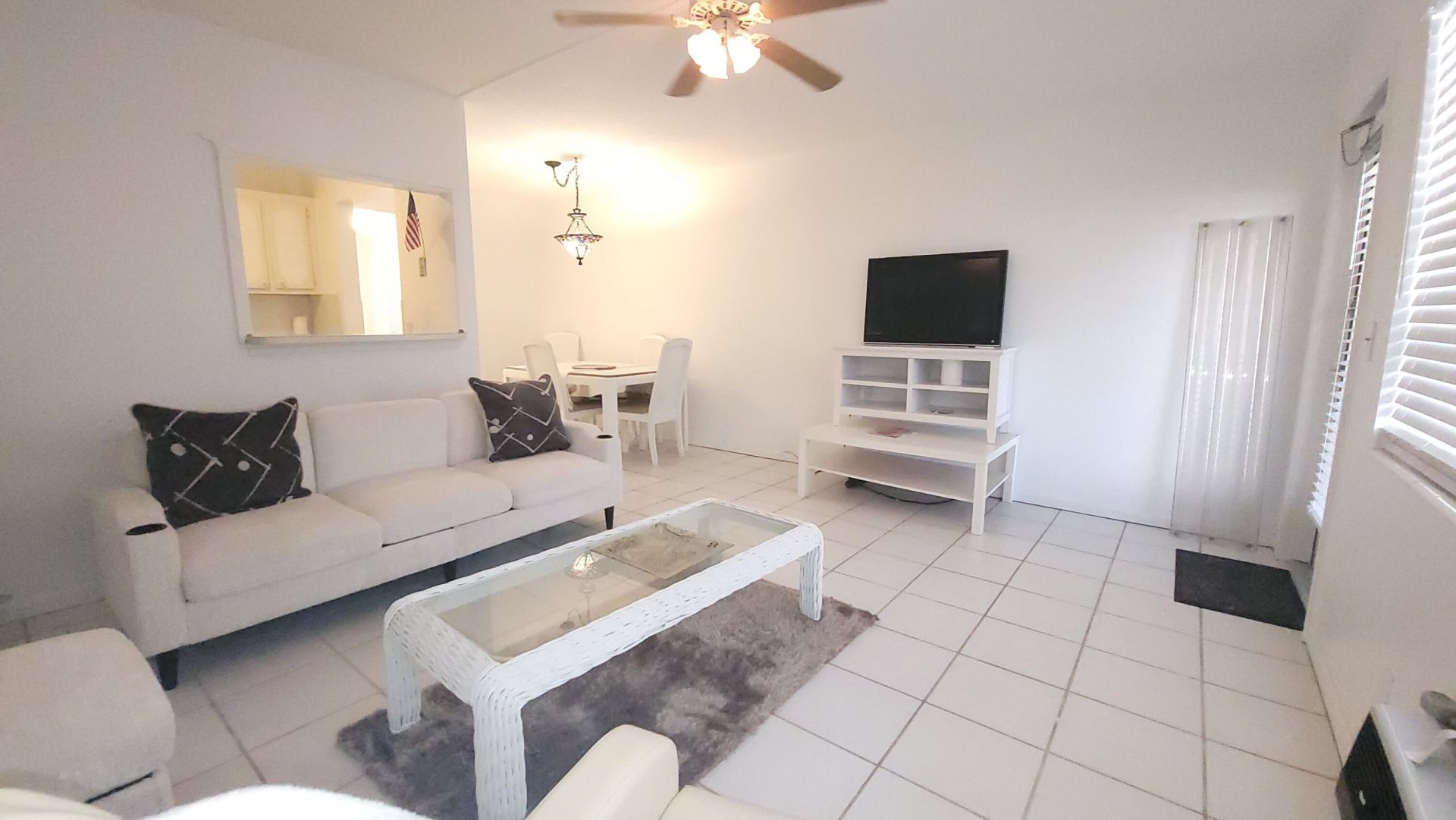 319 Chatham P, West Palm Beach, FL 33417 Photo