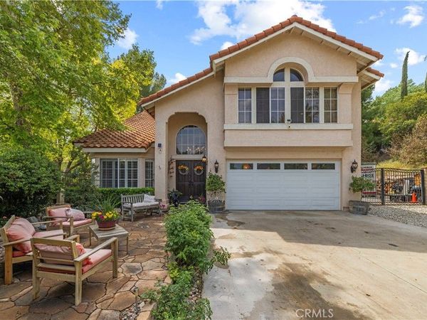 28931 Woodside Drive, Saugus, CA 91390
