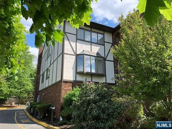 126 Hawthorne Avenue, PARK RIDGE, NJ 07656