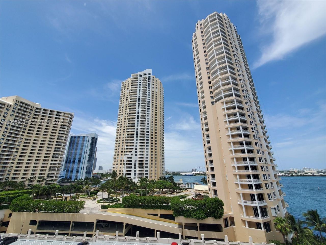 540 Brickell Key Dr, Unit 1020, Miami, FL 33131 Photo