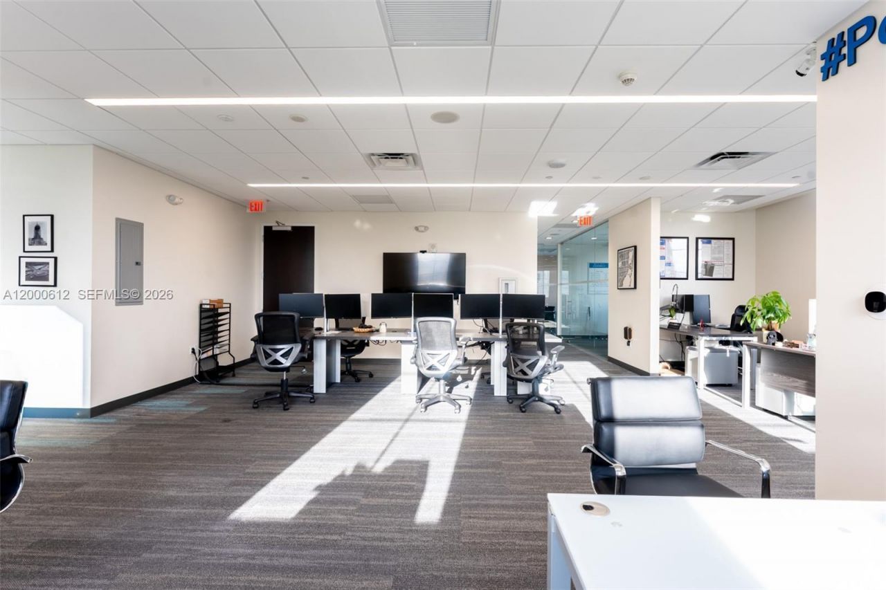 1200 Ponce De Leon Blvd, Unit 901, Coral Gables, FL 33134 Photo