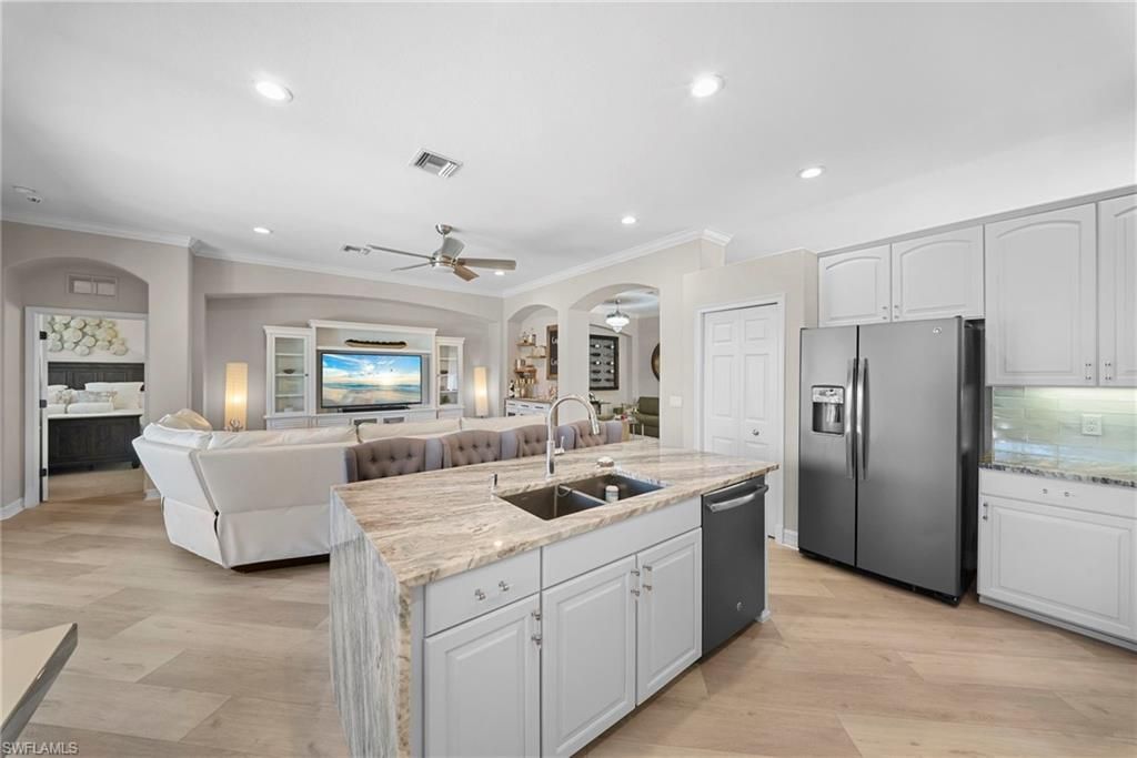 14321 Manchester Dr, Naples, FL 34114 Photo
