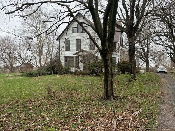 656 N 6th Road , Rutland, IL 61358