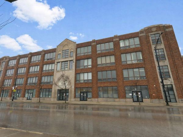 4131 W Belmont Avenue , Unit 402, Chicago, IL 60641