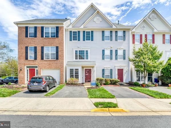 22142 TRAILSIDE SQUARE, STERLING, VA 20164