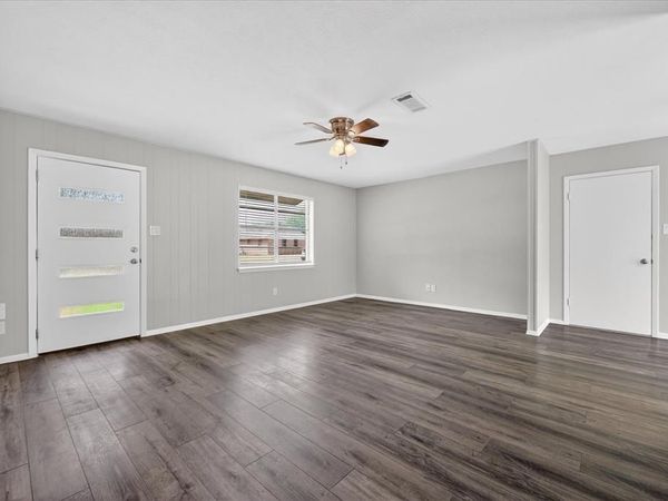 205 Wayne Drive, Sanger, TX 76266