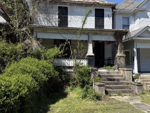 Clifton Forge, VA 24422