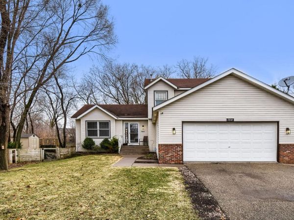 7841 Corey Path, Inver Grove Heights, MN 55076