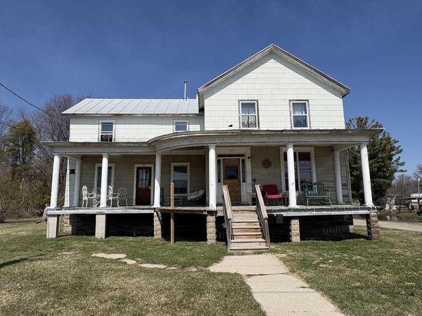 555 PECOR STREET, Oconto, WI 54153