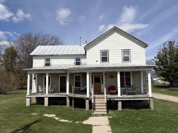 555 PECOR STREET, Oconto, WI 54153