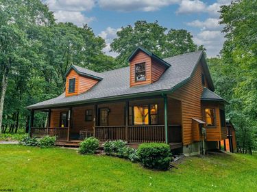 112 Sorrel Court, Terra Alta, WV 26764