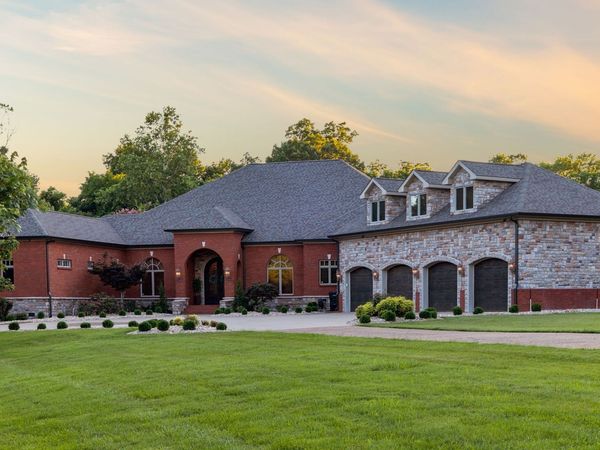 2526 Bearden Rd , Clarksville, TN 37043