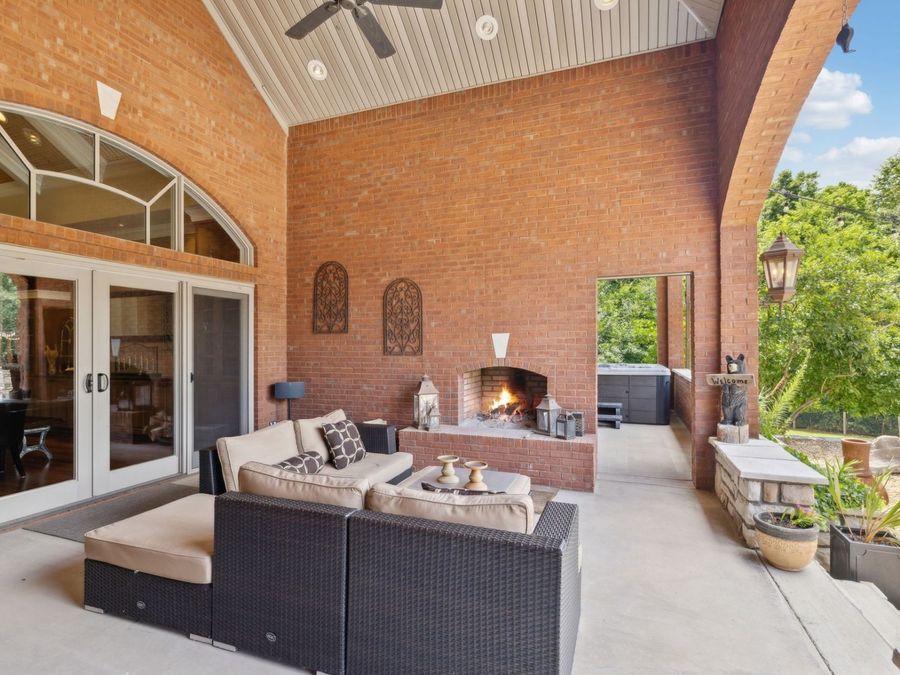 Property Image 38