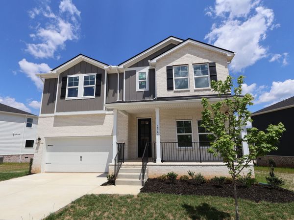 2965 Sharpstone Dr, Columbia, TN 38401