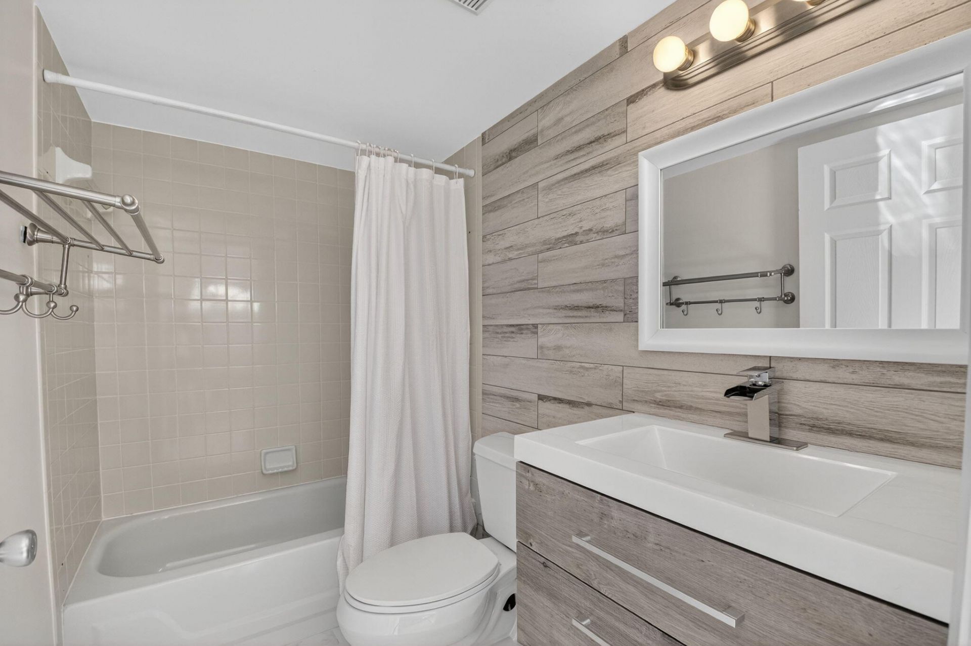 4310 Village Drive, Unit D, Delray Beach, FL 33445 Photo