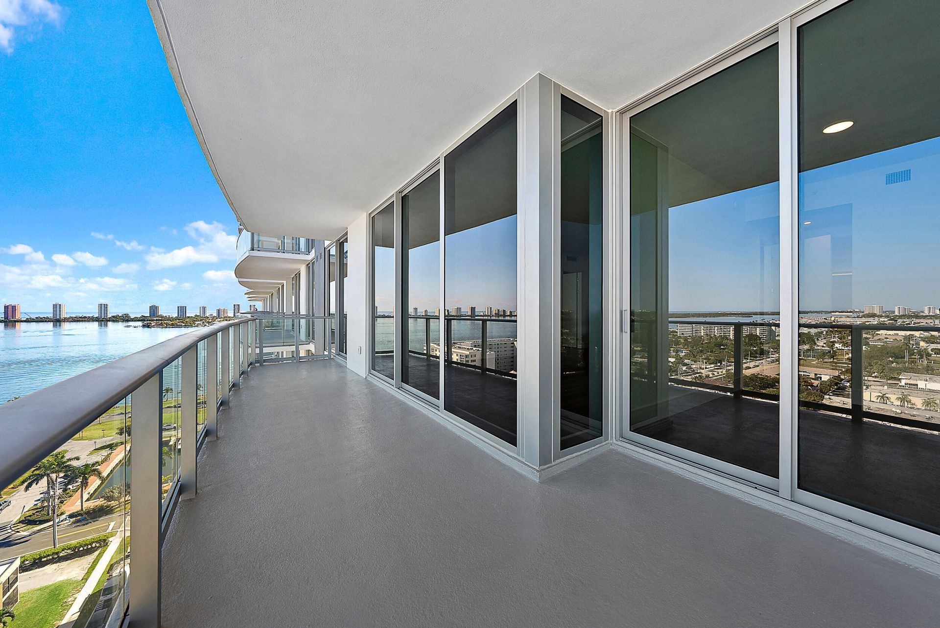 220 Lake Shore Drive, Unit N-1521, Lake Park, FL 33403 Photo