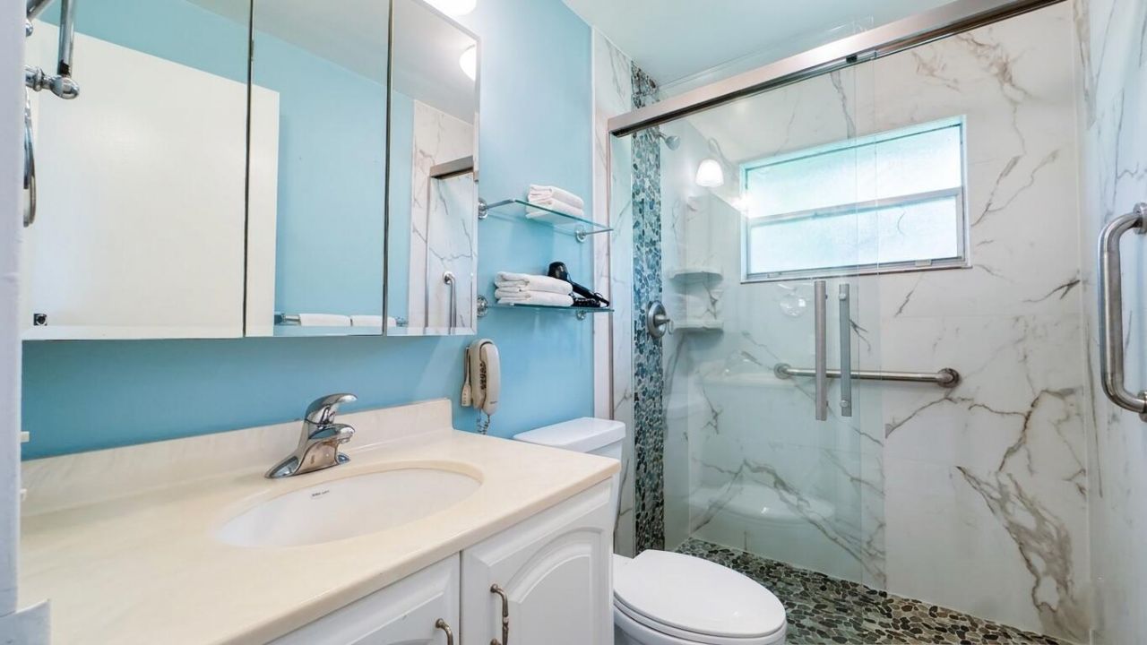 220 Seville J, Delray Beach, FL 33446 Photo