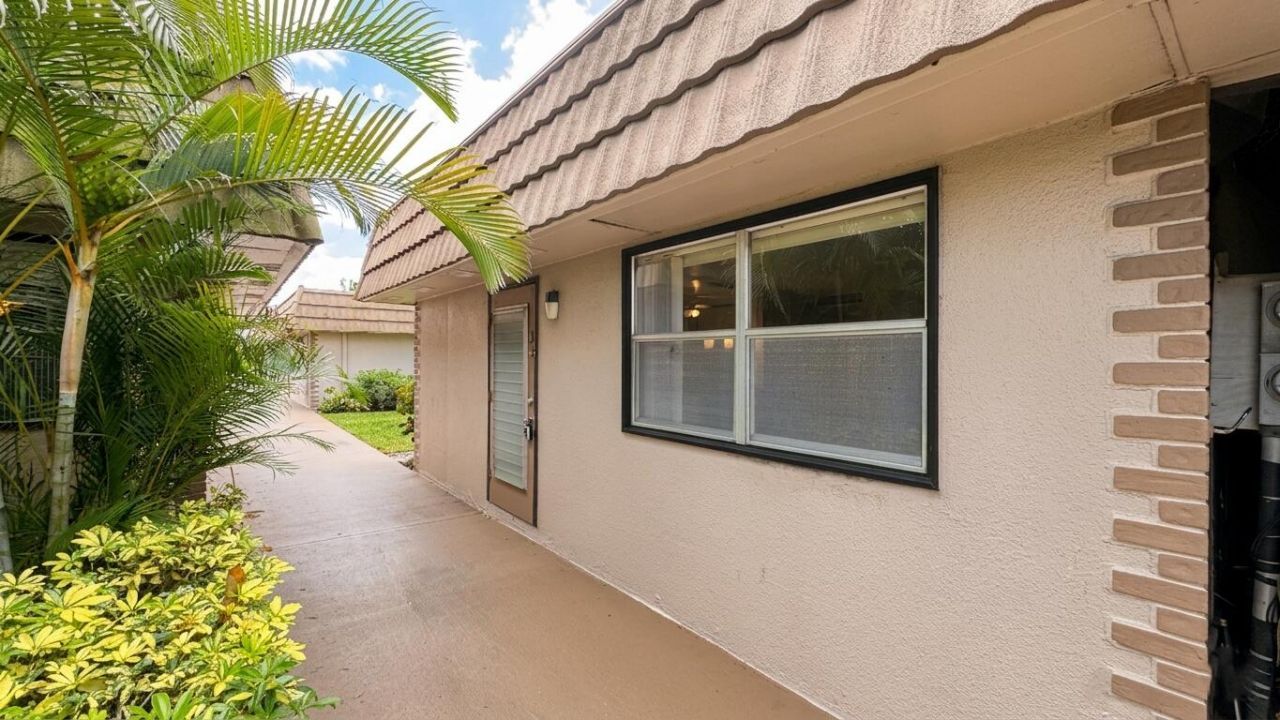 220 Seville J, Delray Beach, FL 33446 Photo