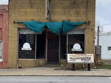 106 S Jefferson Street, Silver Lake, IN 46982