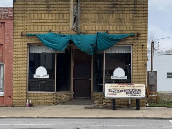 106 S Jefferson Street, Silver Lake, IN 46982