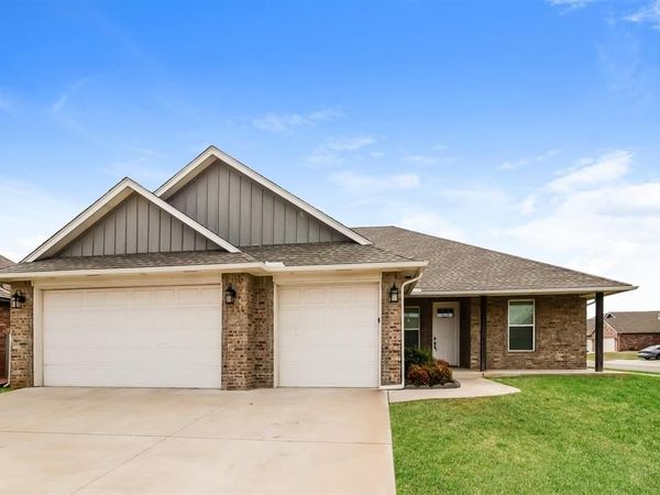 4213 St Augustine Street, Mustang, OK 73064
