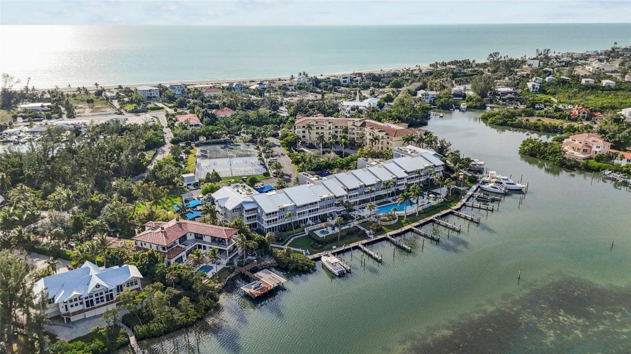 615 Dream Island Place, Unit 105, Longboat Key, FL 34228 Photo