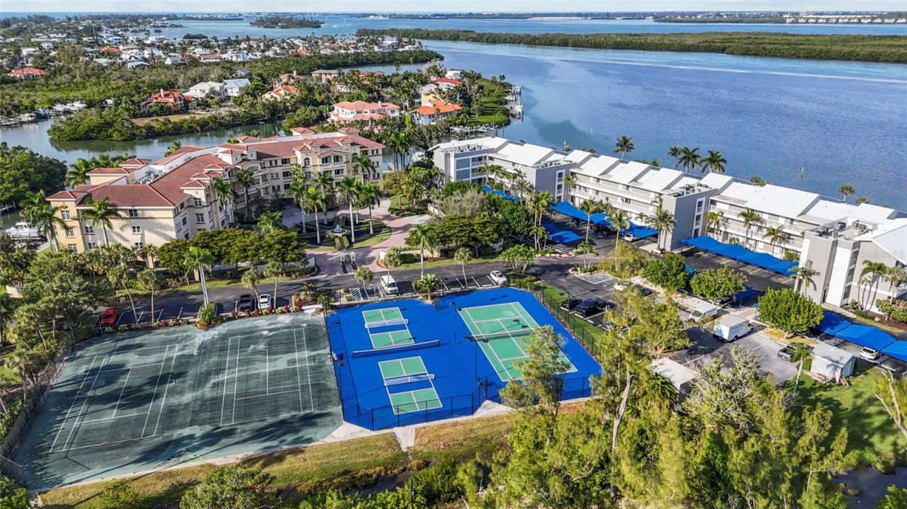 615 Dream Island Place, Unit 105, Longboat Key, FL 34228 Photo