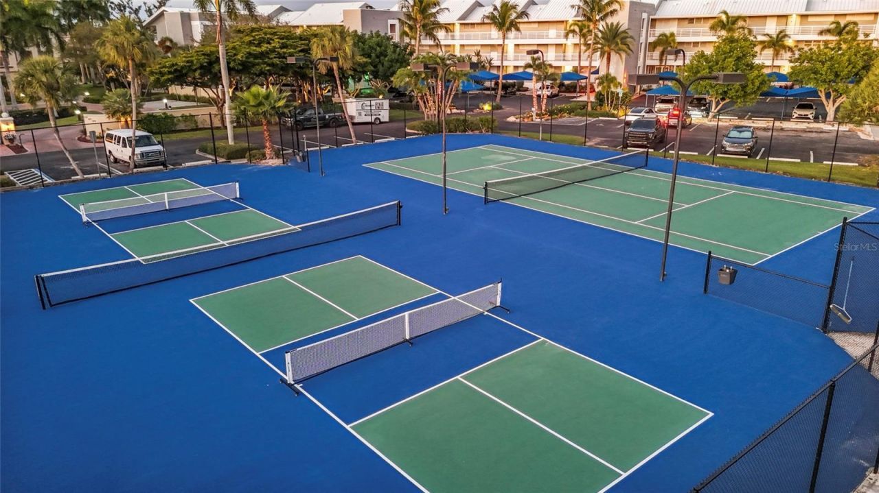 615 Dream Island Place, Unit 105, Longboat Key, FL 34228 Photo