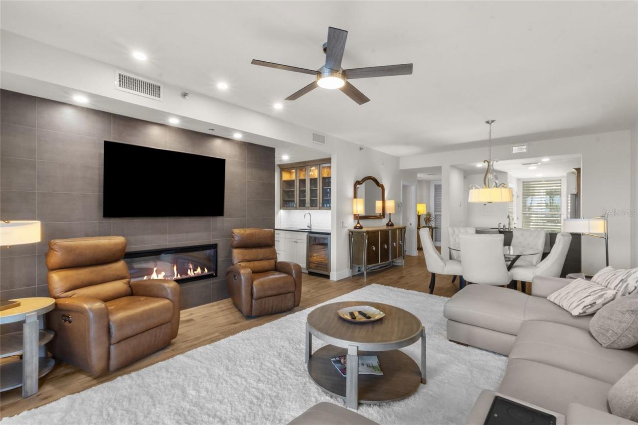 615 Dream Island Place, Unit 105, Longboat Key, FL 34228 Photo