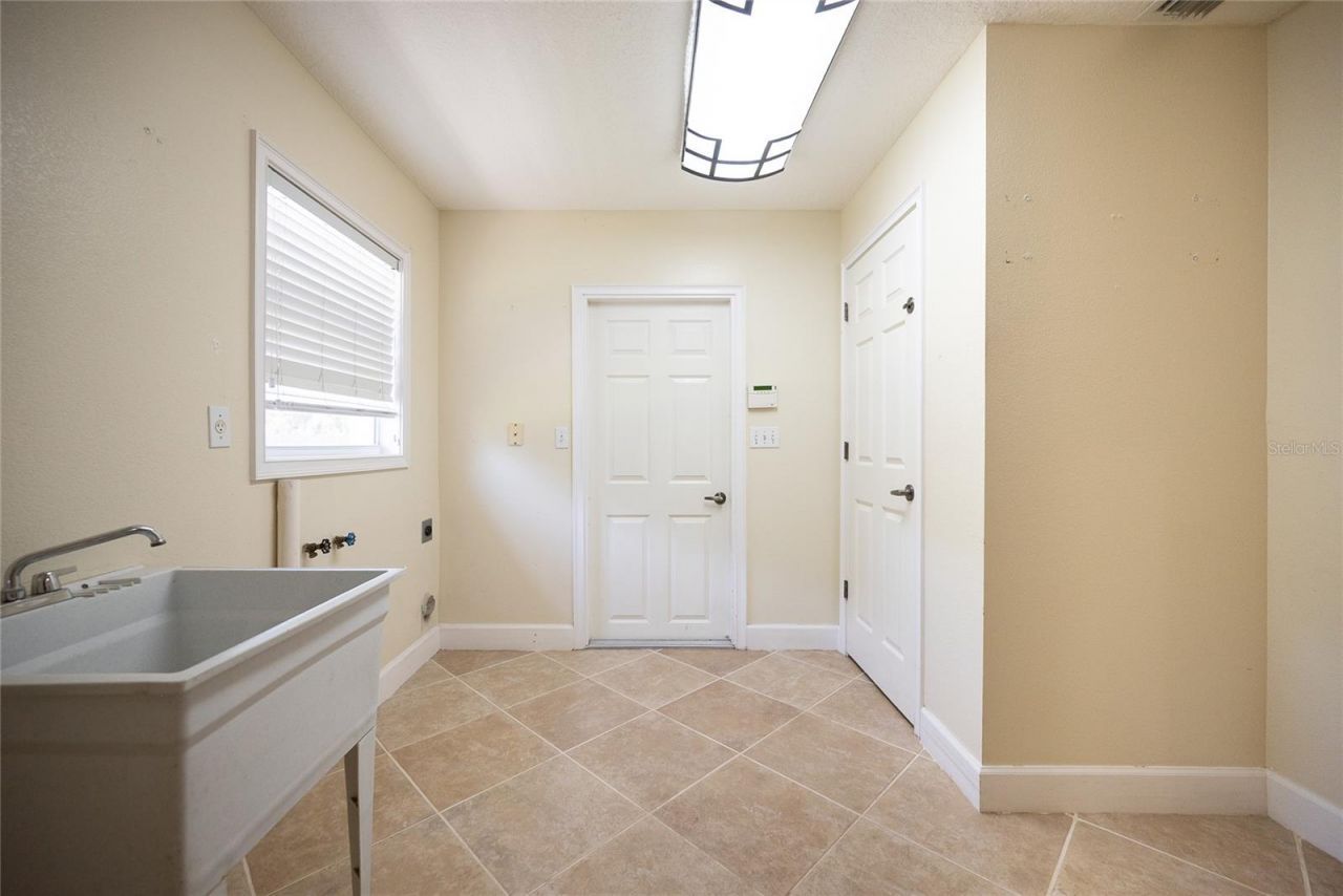 3313 Westshore Drive, Saint Cloud, FL 34772 Photo