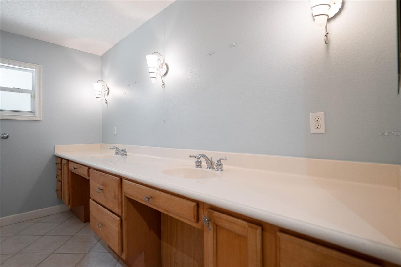 3313 Westshore Drive, Saint Cloud, FL 34772 Photo