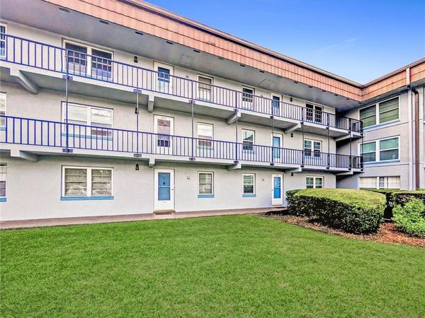 333 LAKE HOWARD DRIVE NW, Unit 212A, WINTER HAVEN, FL 33880