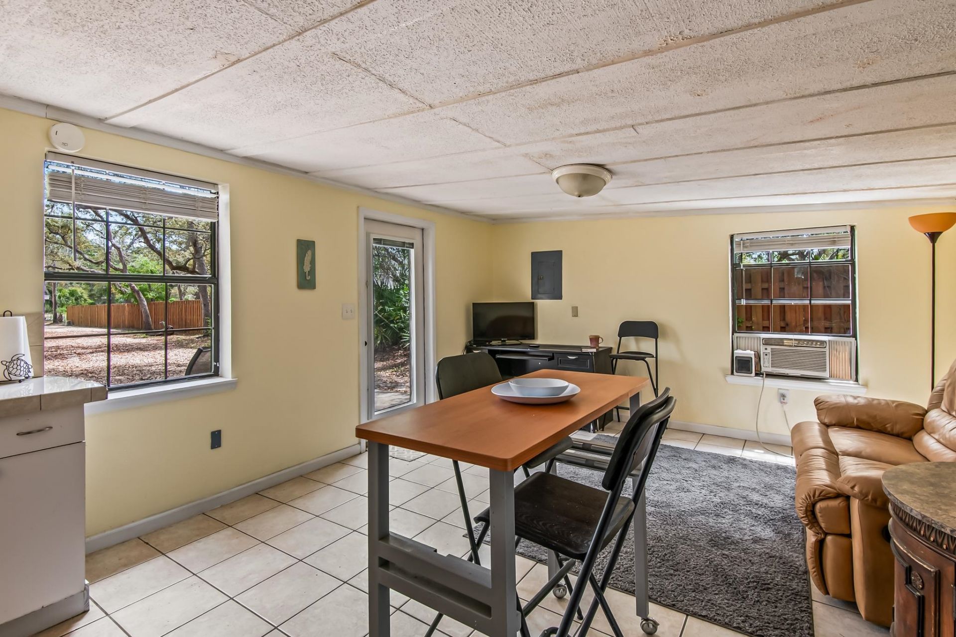 82 Coastal Highway, Panacea, FL 32346 Photo