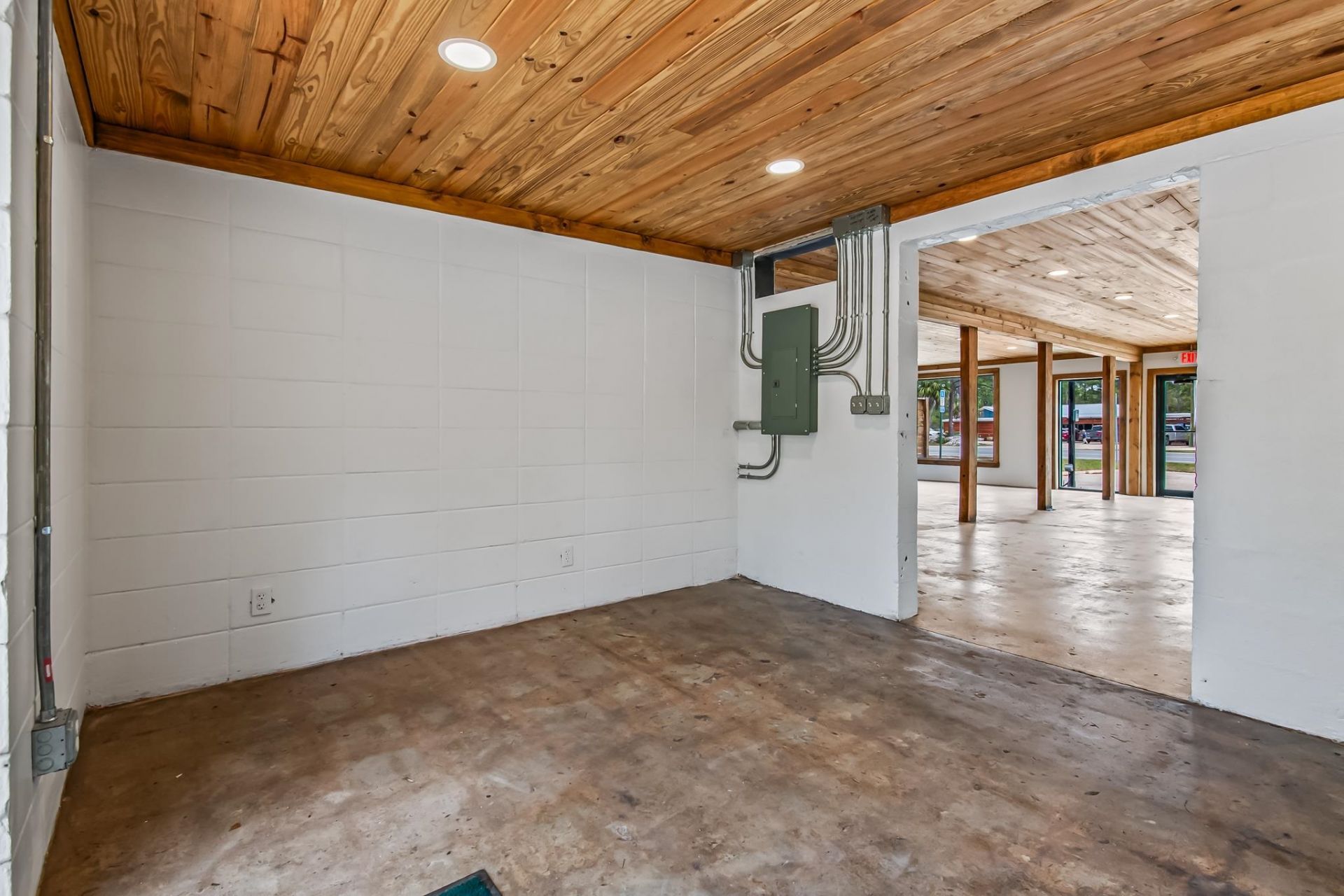 82 Coastal Highway, Panacea, FL 32346 Photo