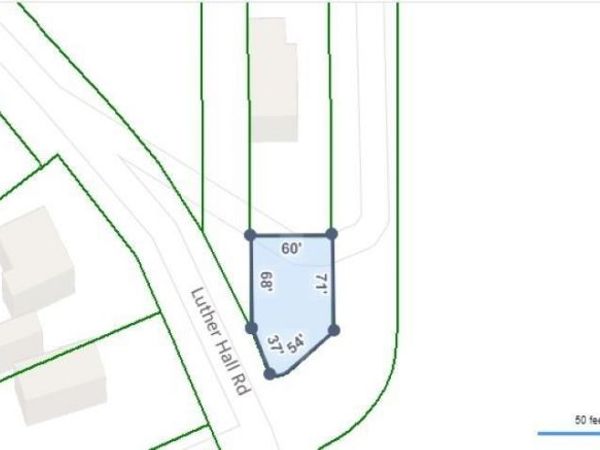 xx LUTHER HALL Road, Tallahassee, FL 32310