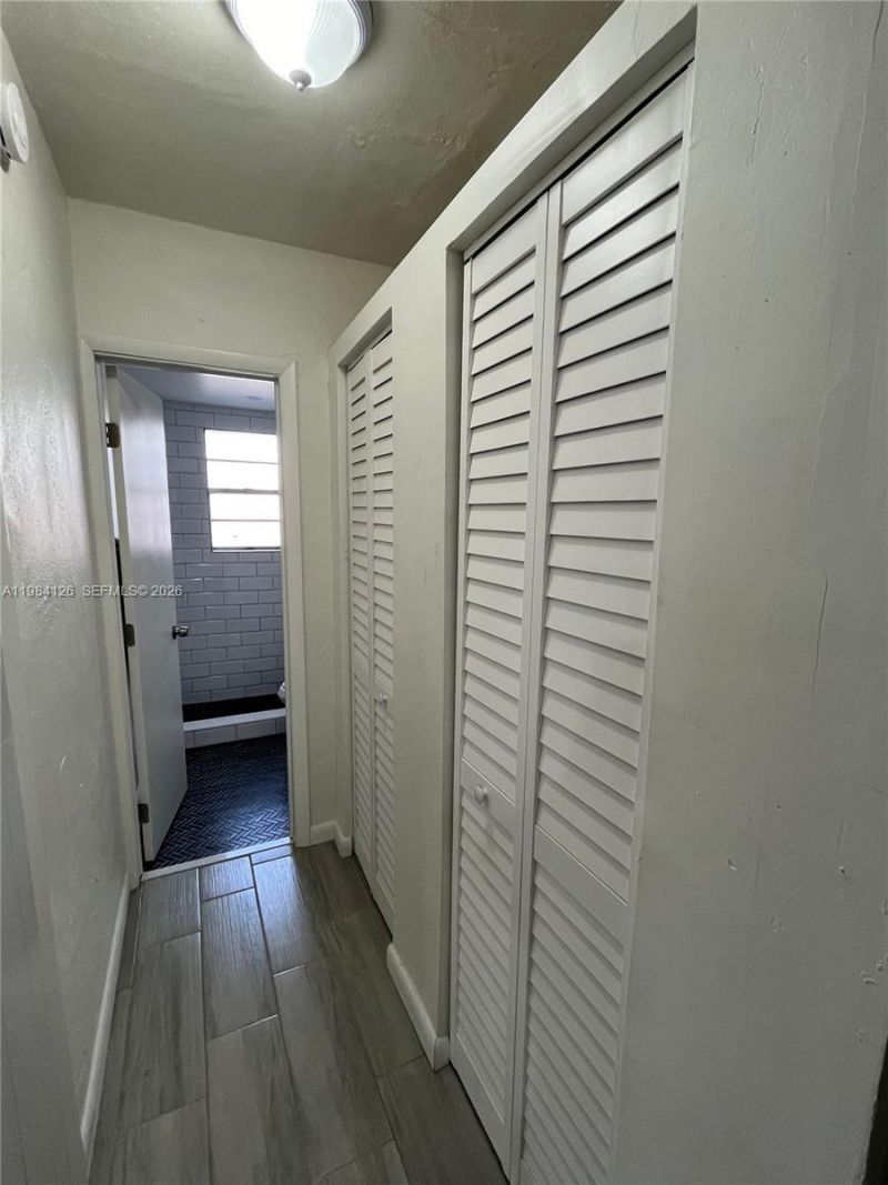 1317 NW 2nd Ave, Unit 10, Miami, FL 33136 Photo