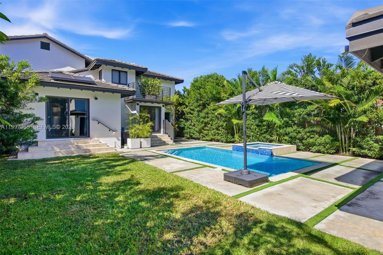 436 NE 88th St , El Portal, FL 33138 Photo