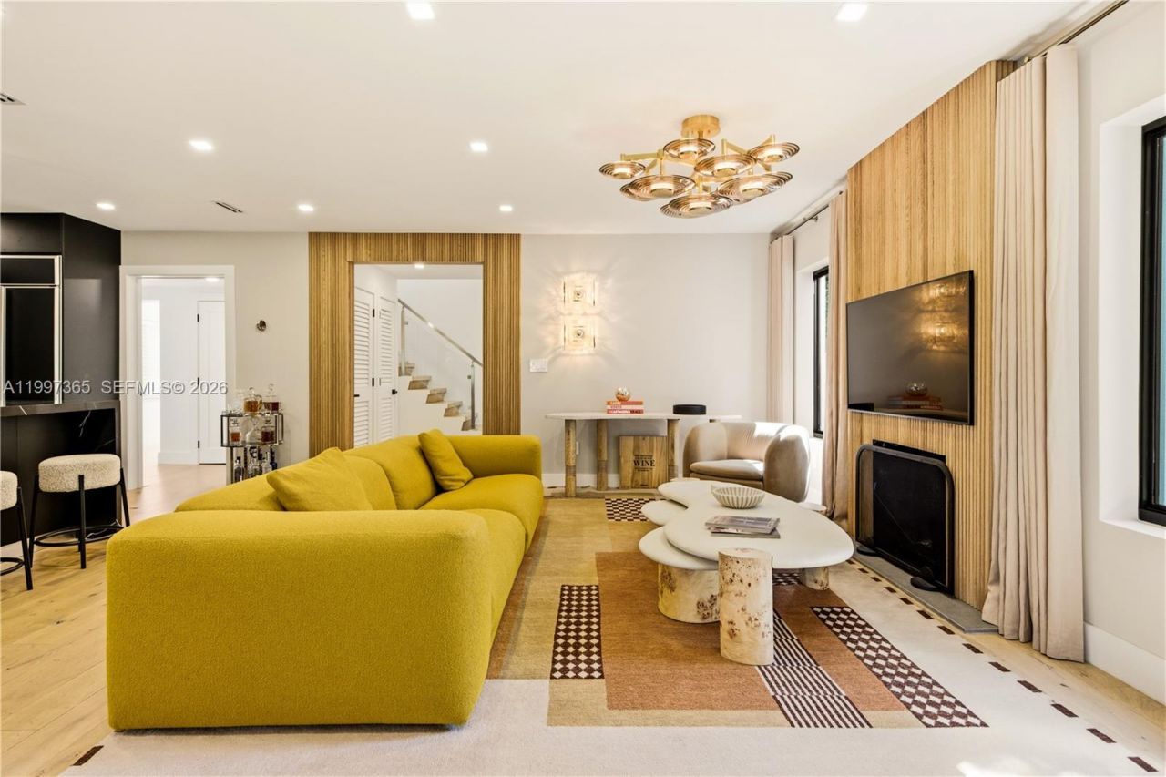 436 NE 88th St , El Portal, FL 33138 Photo