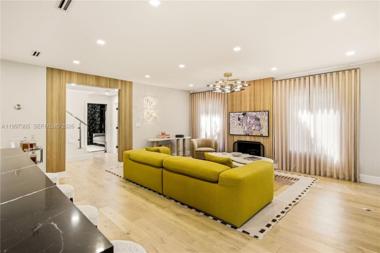 436 NE 88th St , El Portal, FL 33138 Photo