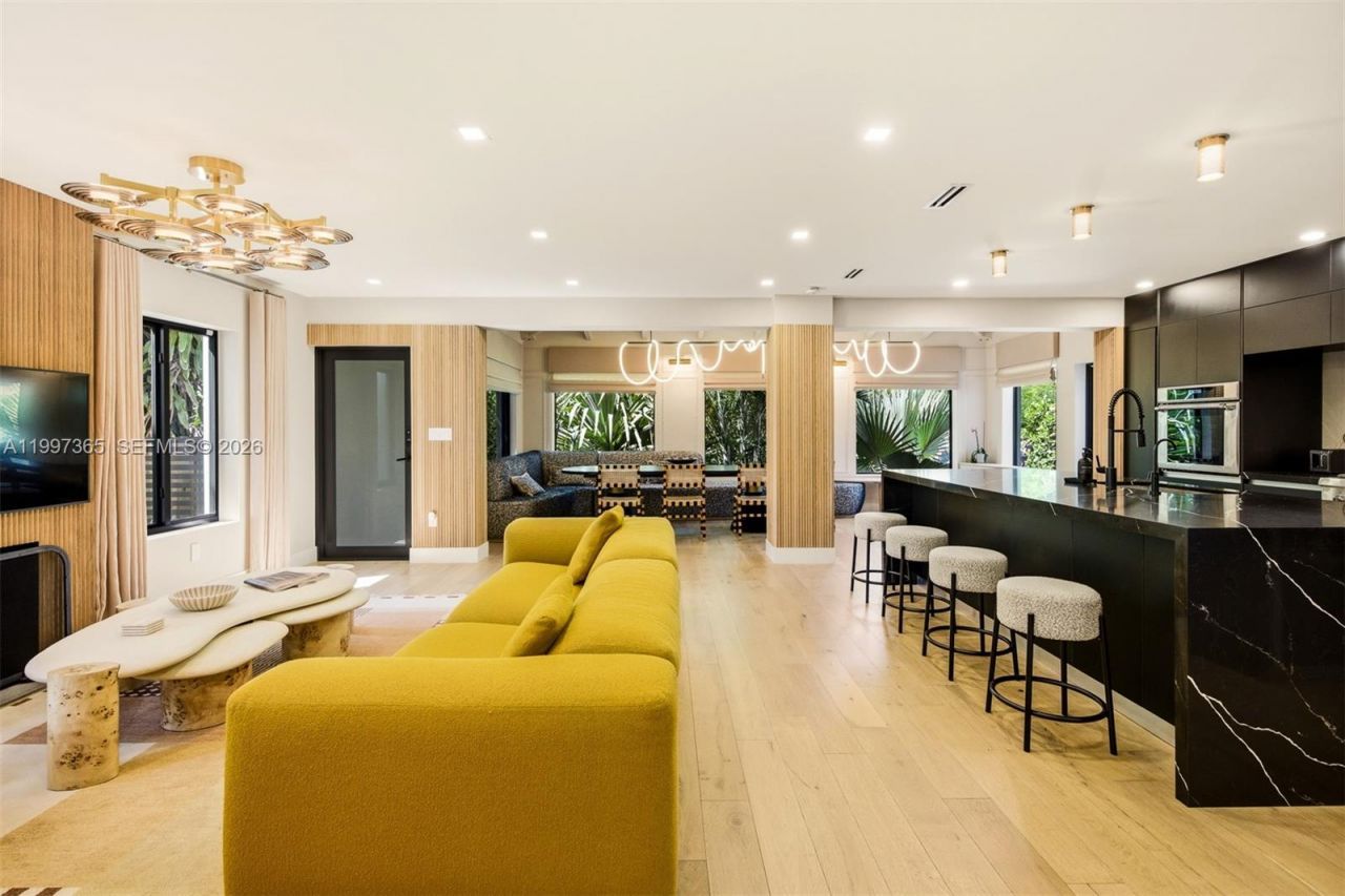 436 NE 88th St , El Portal, FL 33138 Photo