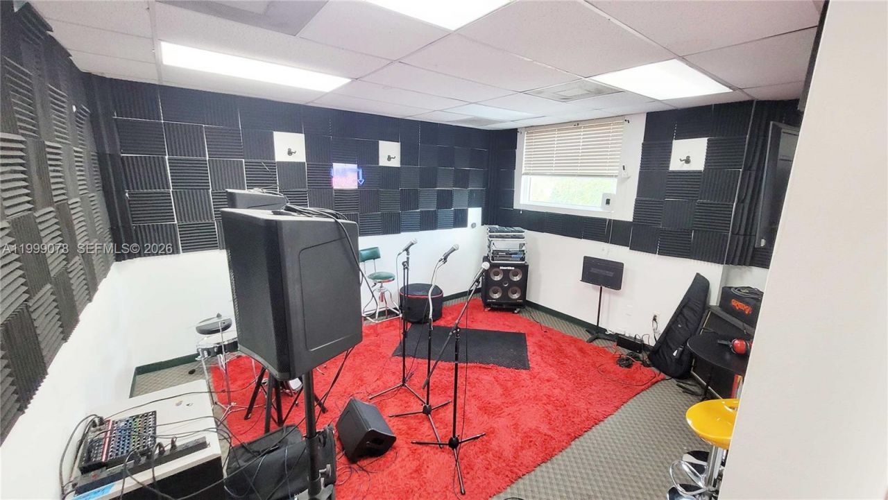 1001 NW 31st Ave, Pompano Beach, FL 33069 Photo